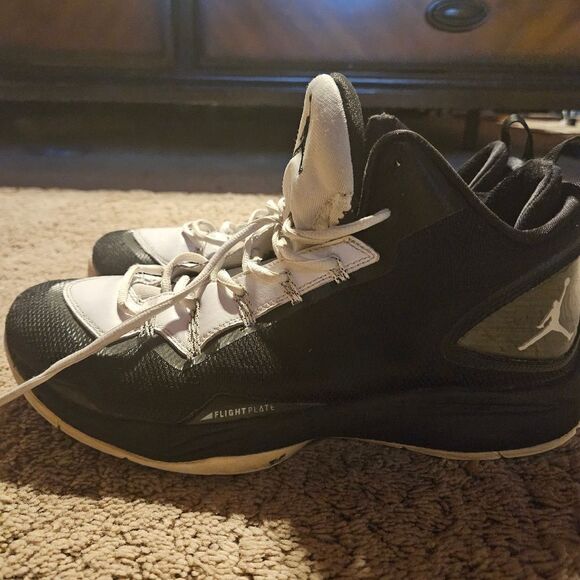 Jordan men's shoes - Picture 13 of 15